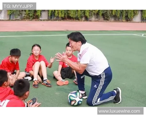 黄冈足球新风潮:培养青少年足球人才助力地方体育发展